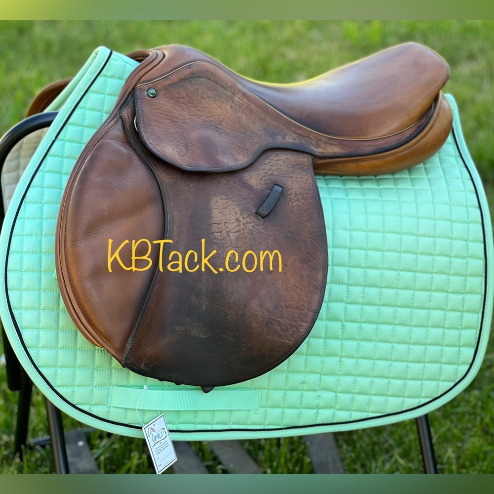 - Mint green PRI all purpose English jumping saddle pad